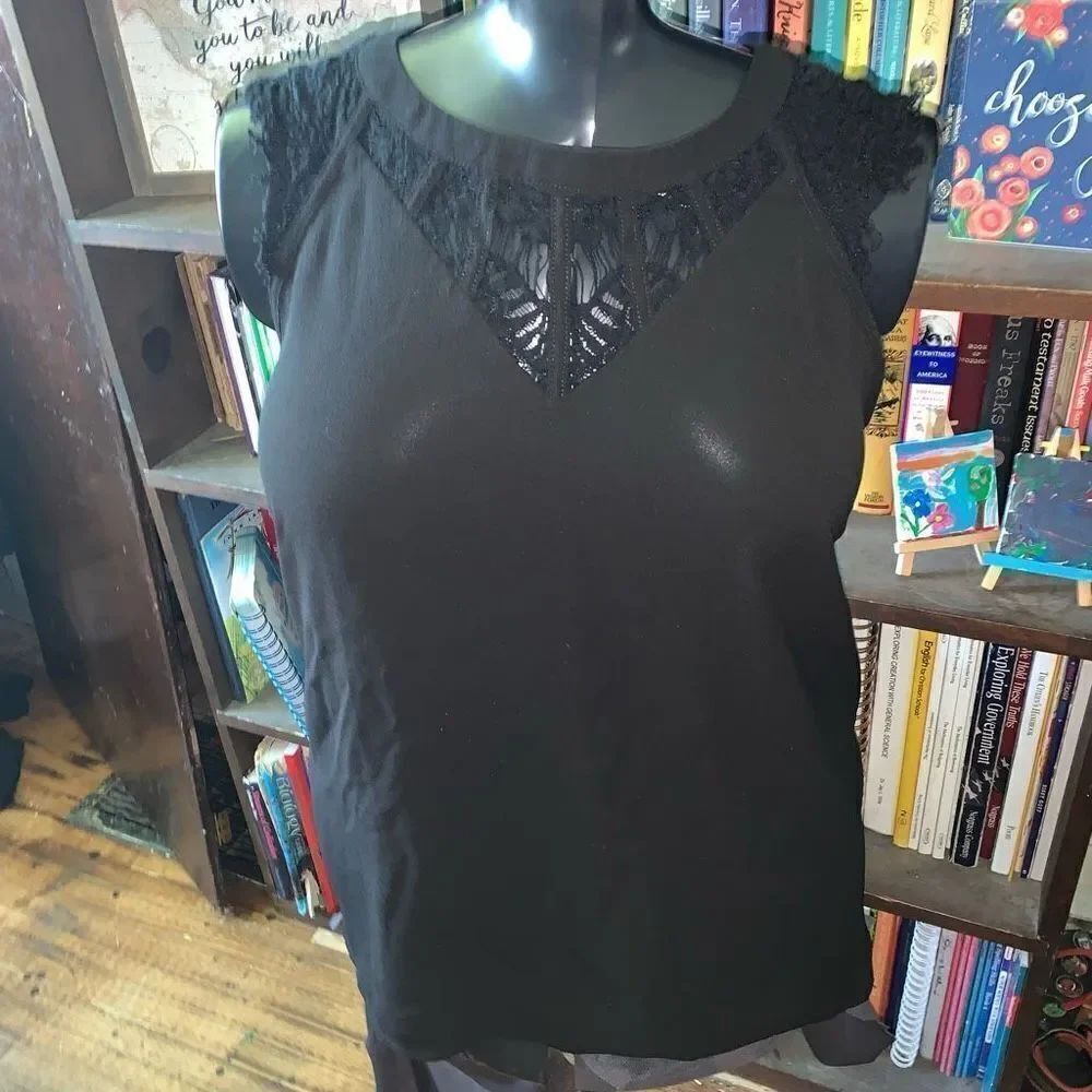 41 Hawthorn black lace detail romantic cap sleeve blouse